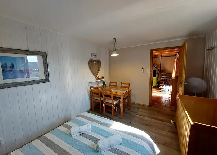 Centrum Csaladi Апартаменты *