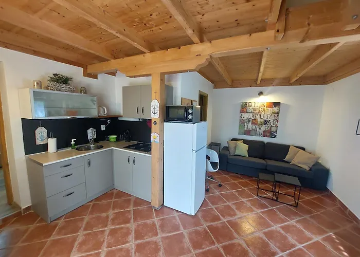 Centrum Csaladi Апартаменты *