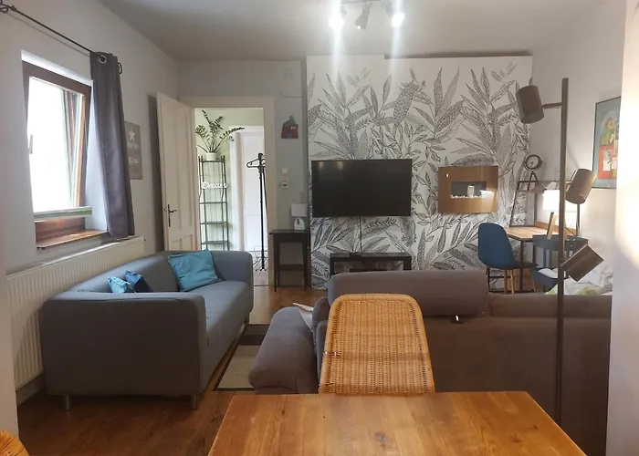 Апартаменты Centrum Csaladi *