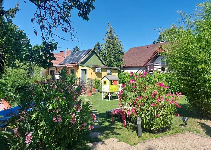 Centrum Csaladi Балатонфюред