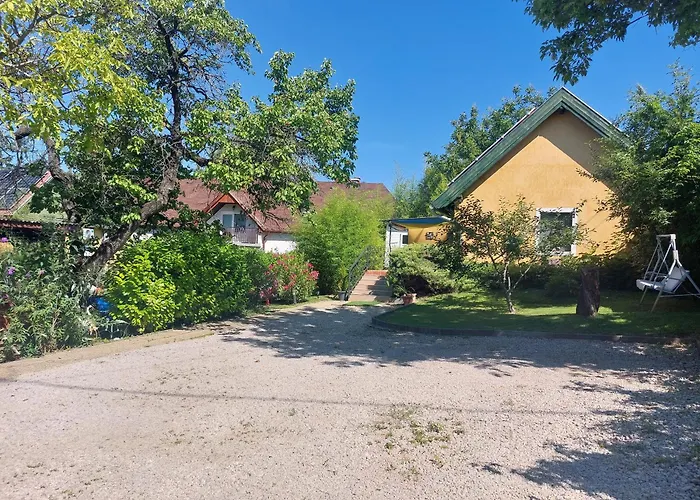 Centrum Csaladi Апартаменты *