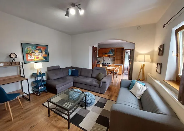 Апартаменты Centrum Csaladi *